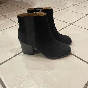 Franco Sarto booties